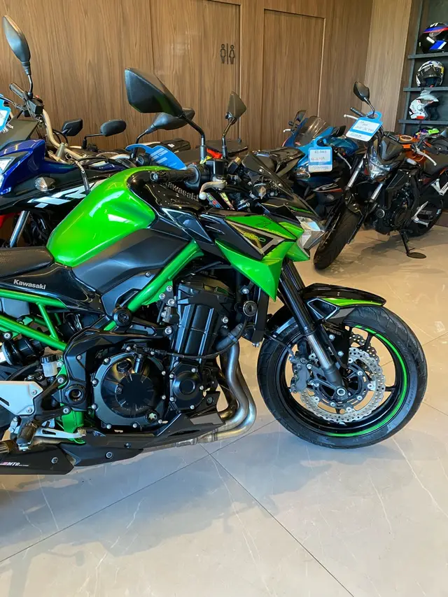 Moto Kawasaki Z 900 2022 Z 900