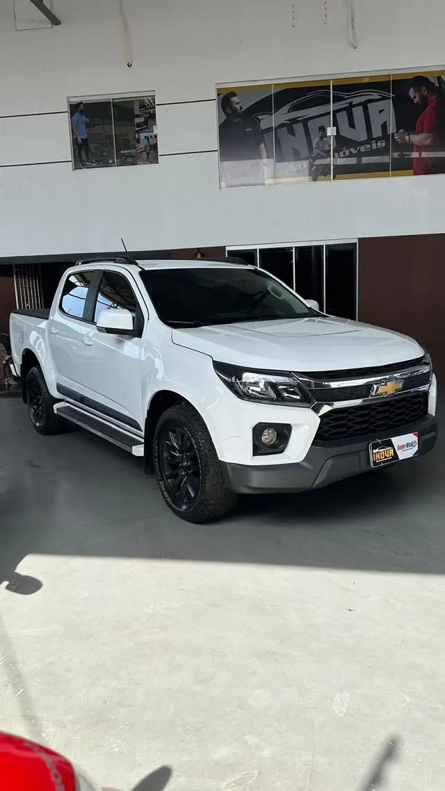 Carro Chevrolet S10 Cabine Dupla 2023 LT 2.8 Turbodiesel (Aut.)