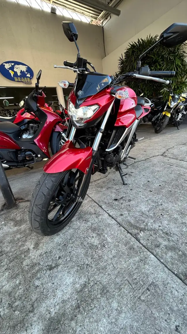 Moto Yamaha Fazer FZ25 2021 ABS