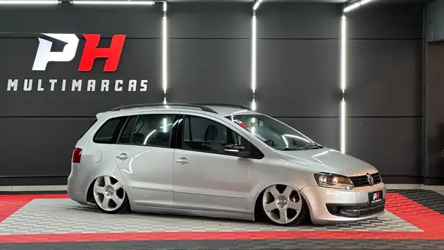 Carro Volkswagen SpaceFox 2011 1.6 8V Trend (Flex)