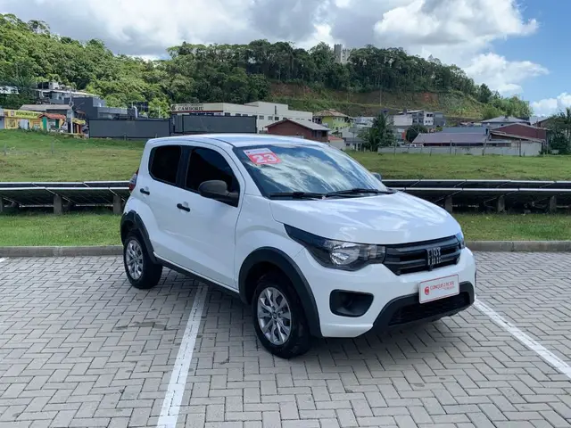 Carro Fiat Mobi 2023 Like 1.0 (Flex)