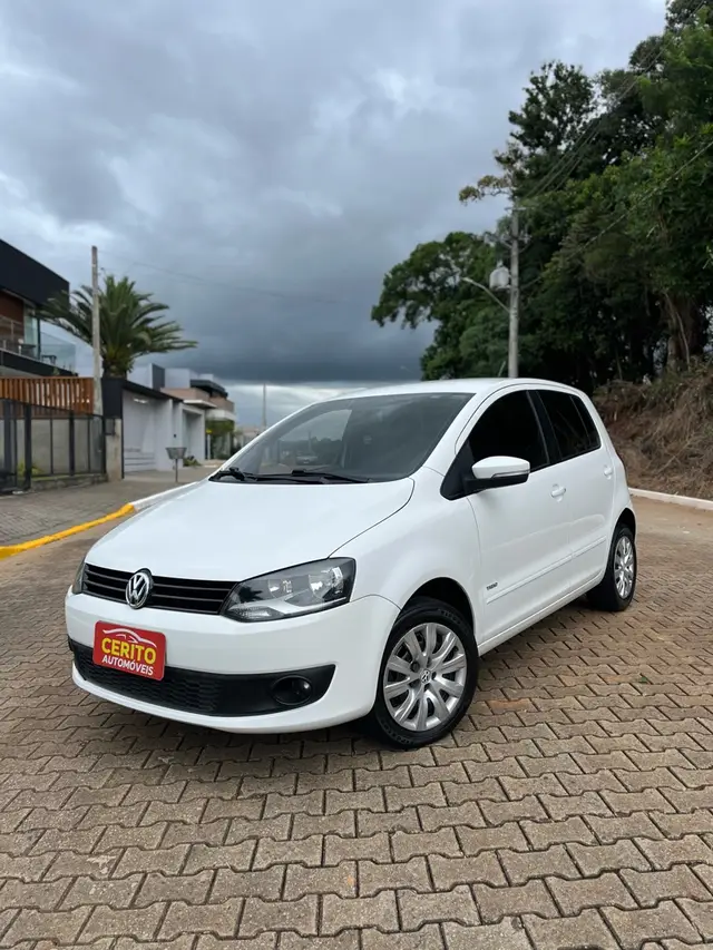 Carro Volkswagen Fox 2013 1.6 VHT (Flex)