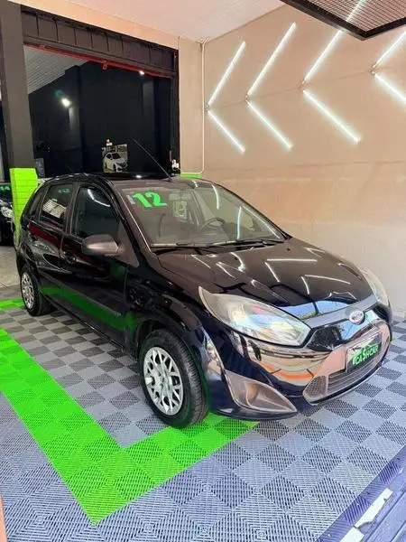 Carro Ford Fiesta Hatch 2012 1.0 (Flex)