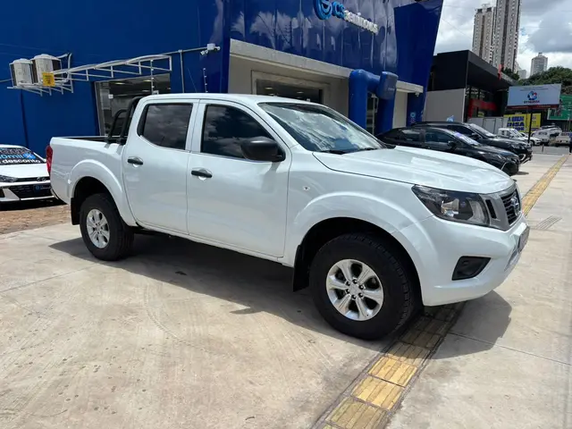 Carro Nissan Frontier 2022 2.3 TD CD S 4x4