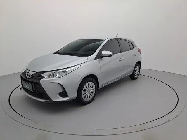 Carro Toyota Yaris Sedan 2023 XL 1.5 (Flex) (Aut)
