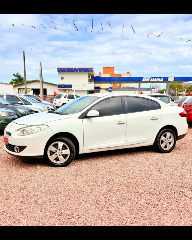 Carro Renault Fluence 2014 2.0 16V Dynamique X-Tronic (Aut) (Flex)
