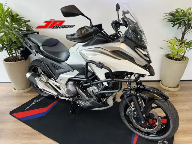 Moto Honda NC 750X 2023 DCT