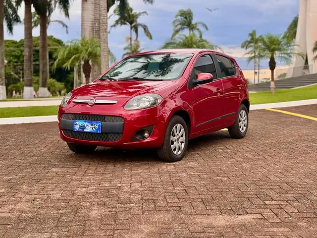Carro Fiat Palio 2014 Attractive 1.4 8V (Flex)