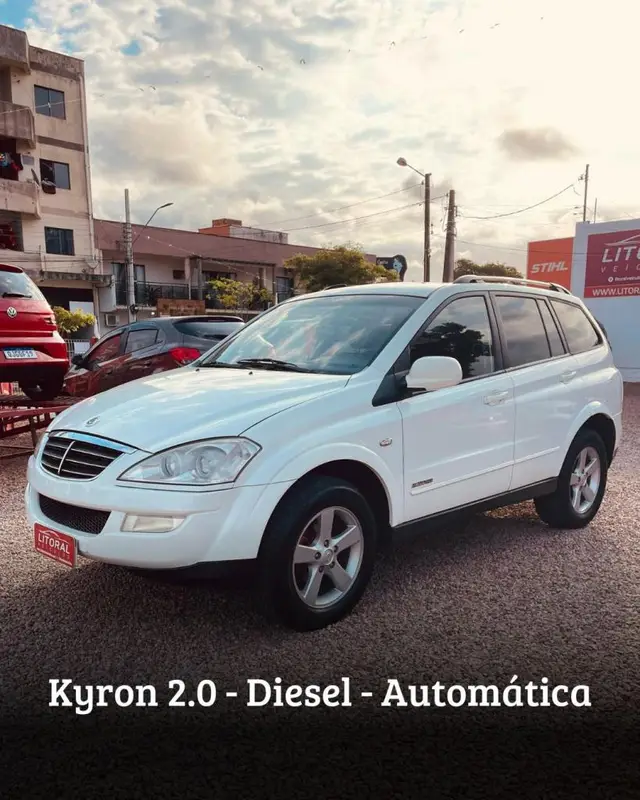 Carro SsangYong Kyron 2010 2.0 XDI M200 (Aut)