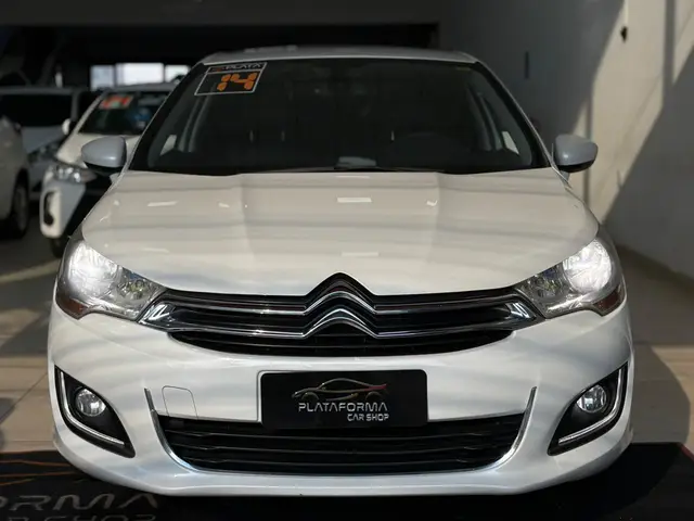 Carro Citroën C4 Lounge 2014 Tendance 2.0i (Aut)