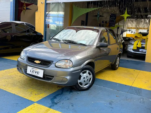 Carro Chevrolet Classic 2010 Life 1.0 VHCE (Flex)