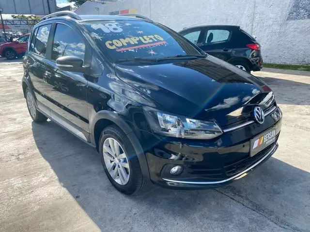 Carro Volkswagen Fox 2018 1.0 MPI Track (Flex)