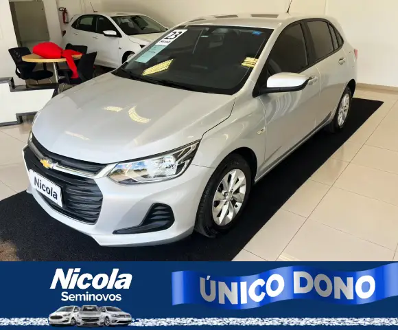 Carro Chevrolet Onix 2023 LT 1.0 Turbo