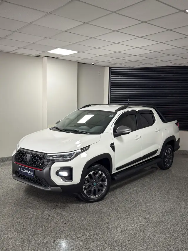 Carro Fiat Strada 2026 Ultra CD 1.0 Turbo