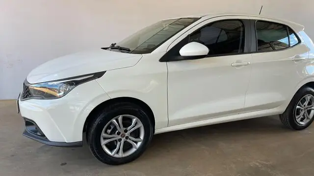 Carro Fiat Argo 2023 Drive 1.0 (Flex)
