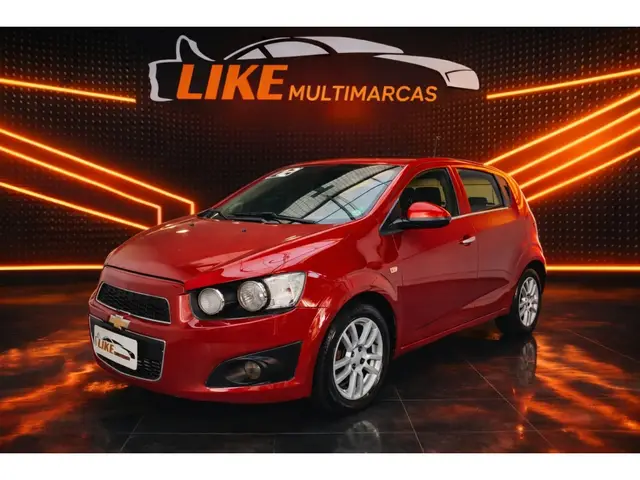 Carro Chevrolet Sonic Sedan 2012 LTZ (Aut)