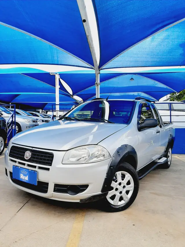 Carro Fiat Strada 2011 Working 1.4 (Flex)