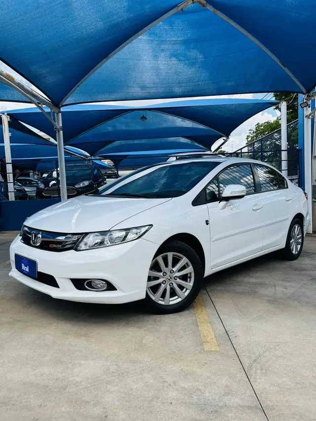 Carro Honda Civic 2014 New  LXR 2.0 i-VTEC (Aut) (Flex)