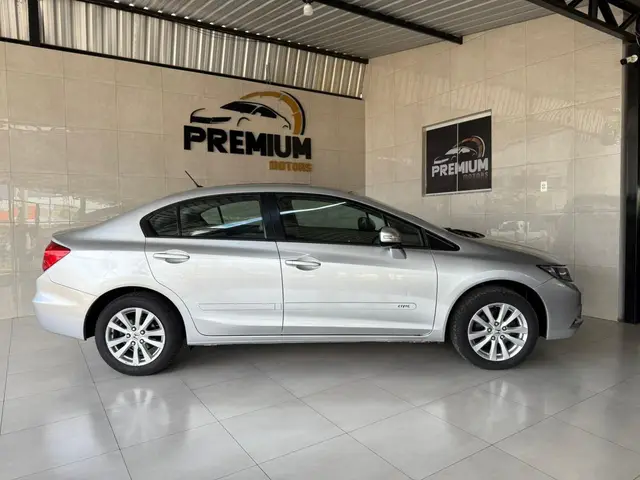 Carro Honda Civic 2014 New  LXR 2.0 i-VTEC (Aut) (Flex)