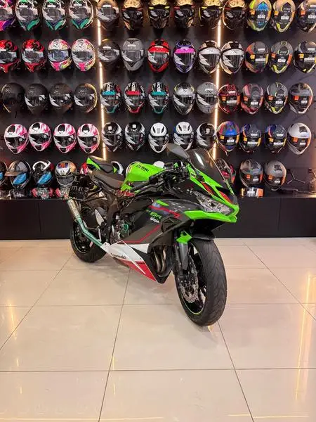 Moto Kawasaki Ninja 2023 ZX-6R