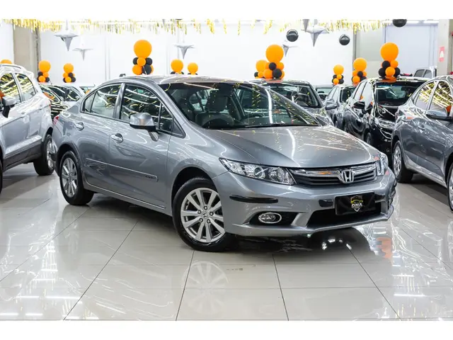 Carro Honda Civic 2016 LXS 1.8 i-VTEC (Aut) (Flex)