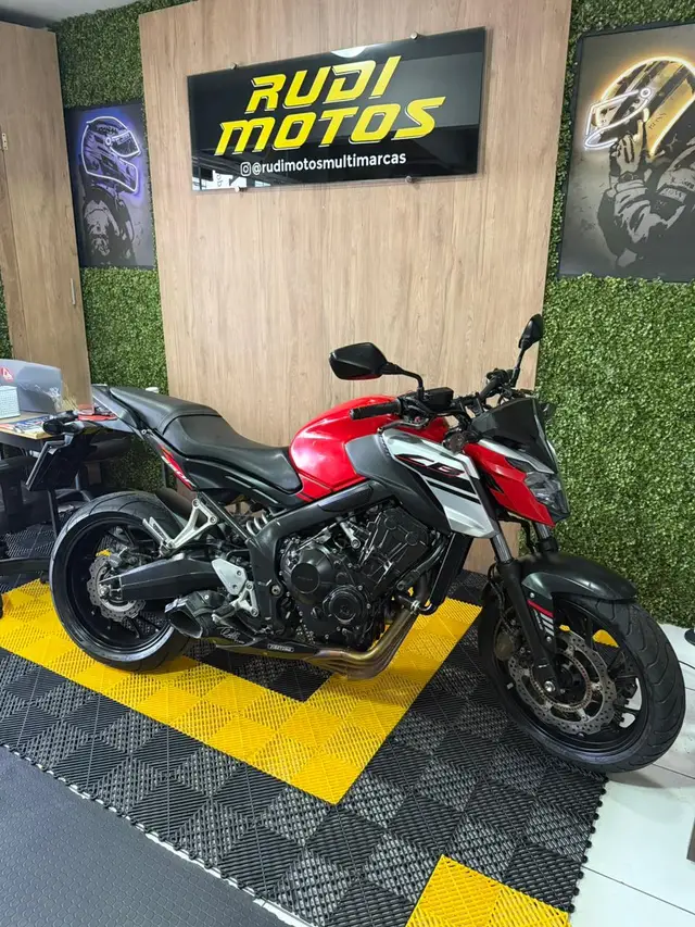 Moto Honda CB 650R 2018 CB 650F (ABS)