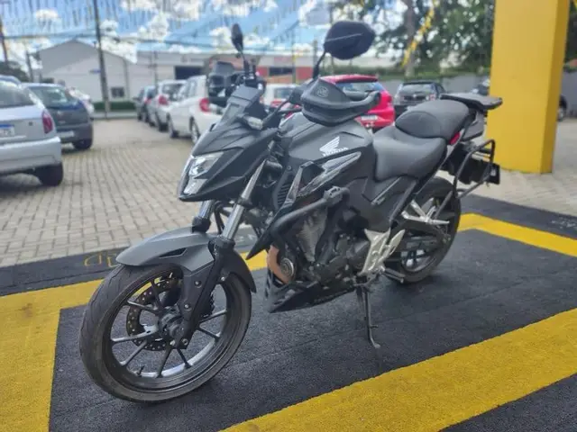 Moto Honda CB 300F Twister 2024 (CBS)