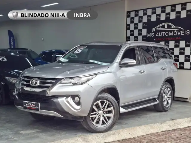 Carro Toyota SW4 2016 4.0 VVT-I SRX 7L 4x4