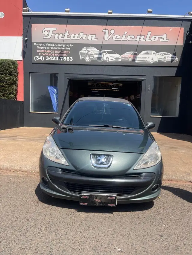 Carro Peugeot 207 2010 Hatch XR Sport 1.4 8V (flex)