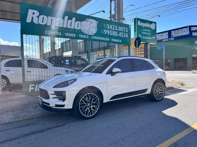 Carro Porsche Macan 2021 2.0 Turbo (Aut)
