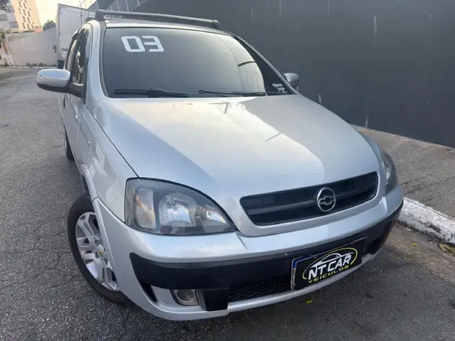 Carro Chevrolet Corsa Hatch 2003 1.8 8V