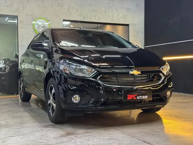 Carro Chevrolet Onix 2017 1.4 LTZ SPE/4 (Aut)