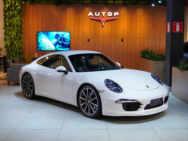 Carro Porsche 911 2012 S Coupe 3.8 24V