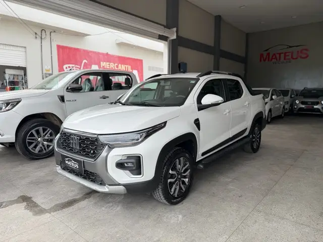 Carro Fiat Strada 2025 Ranch 1.0 Flex Turbo CD Aut.