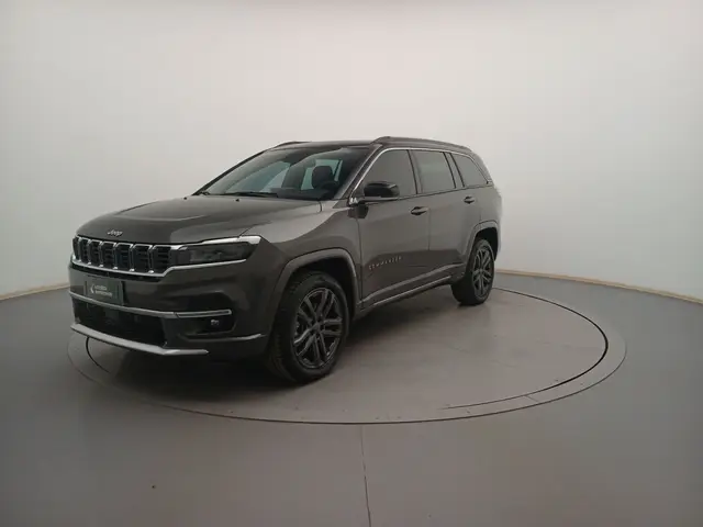 Carro Jeep Commander 2025 Overland 2.0 Hurricane