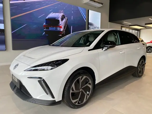 Carro MG MG4 2026 XPower