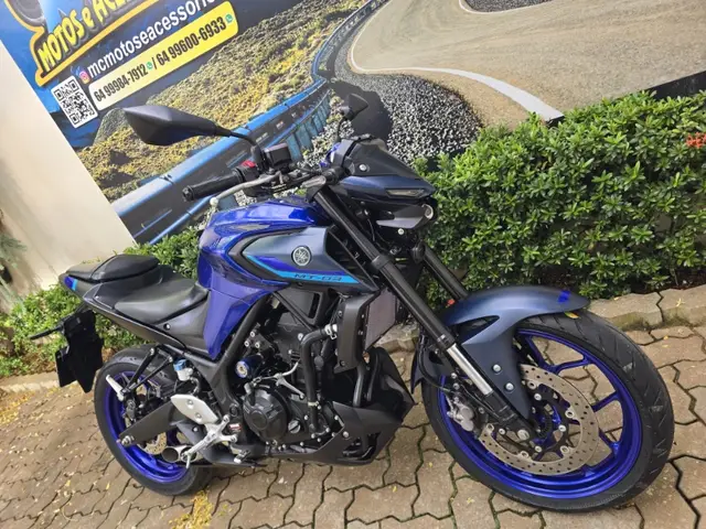 Moto Yamaha MT-03 2024 ABS