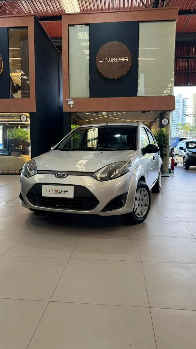Carro Ford Fiesta Hatch 2012 1.0 (Flex)