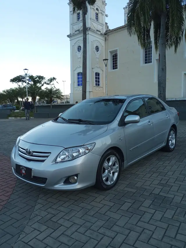 Carro Toyota Corolla 2010 Sedan GLi 1.8 16V (flex)