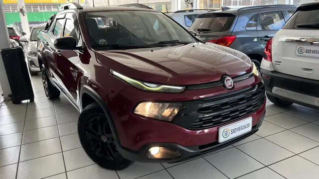 Carro Fiat Toro 2018 Volcano 2.0 diesel AT9 4x4