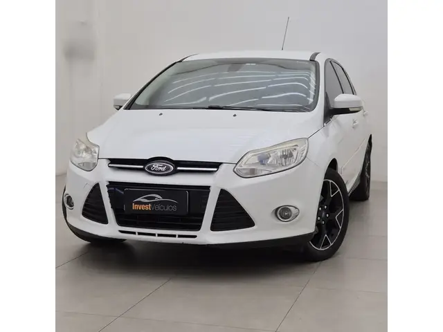 Carro Ford Focus Sedan 2015 Titanium 2.0 16V PowerShift