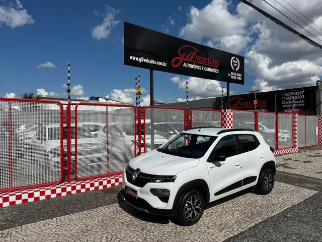 Carro Renault Kwid 2023 Outsider 1.0 12v SCe (Flex)