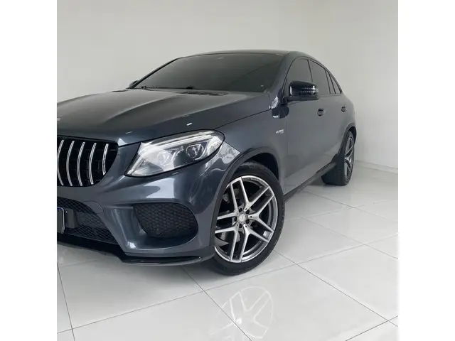 Carro Mercedes-Benz GLE 400 2016 Night 4Matic coupe