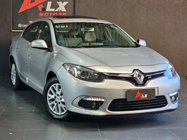 Carro Renault Fluence 2016 2.0 16V Privilege X-Tronic (Flex)