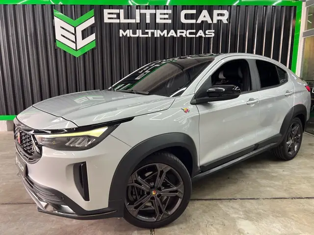 Carro Fiat Fastback 2023 Turbo 270 Limited Edition