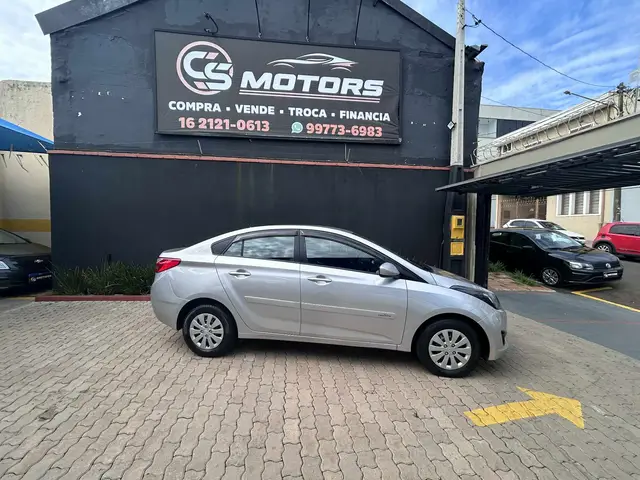 Carro Hyundai HB20S 2015 1.6 Comfort Plus (Flex)