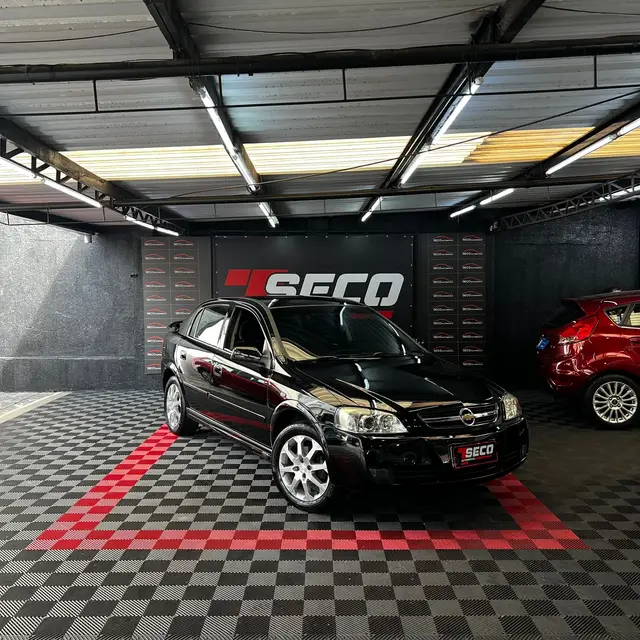 Carro Chevrolet Astra Hatch 2010 Advantage 2.0 (Flex)