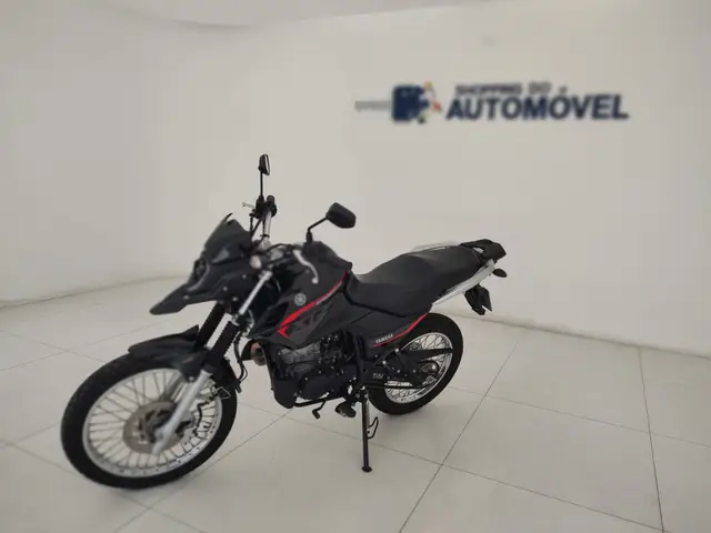 Moto Yamaha Fazer FZ15 2025 Connected