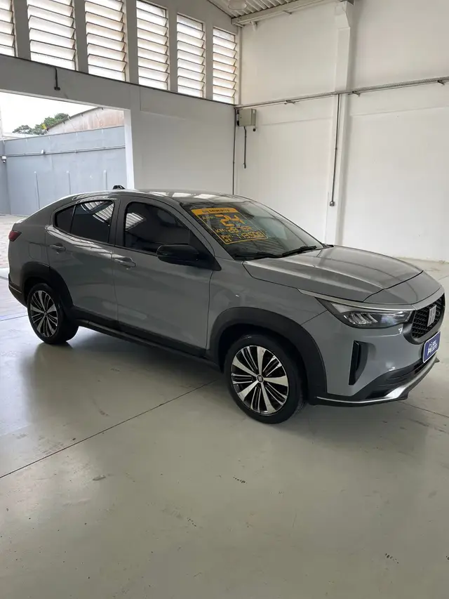 Carro Fiat Fastback 2024 Audace