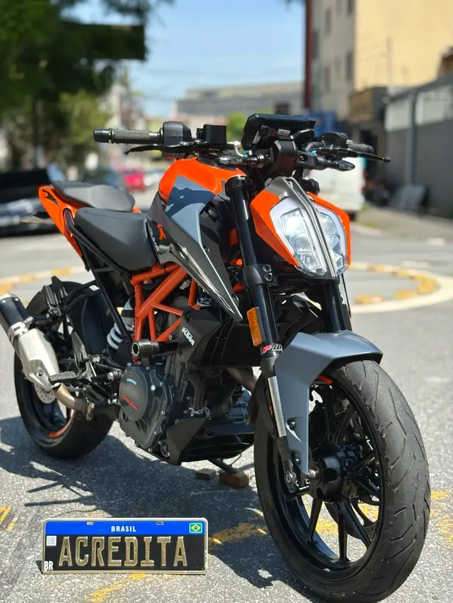 Moto KTM Duke 390 2025 ABS